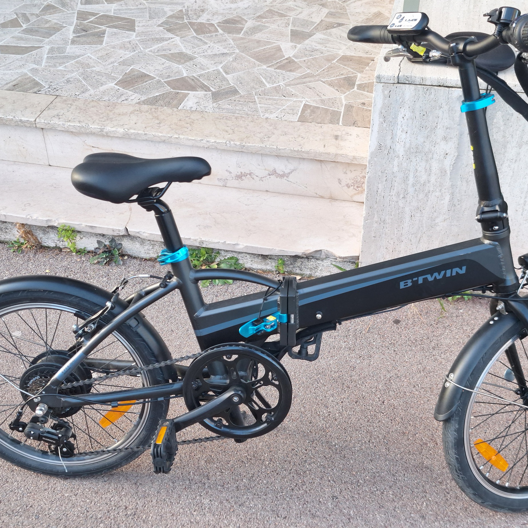 Velo pliant �lectrique Tilt 500 Decathlon 400 Marseille 8 (13)