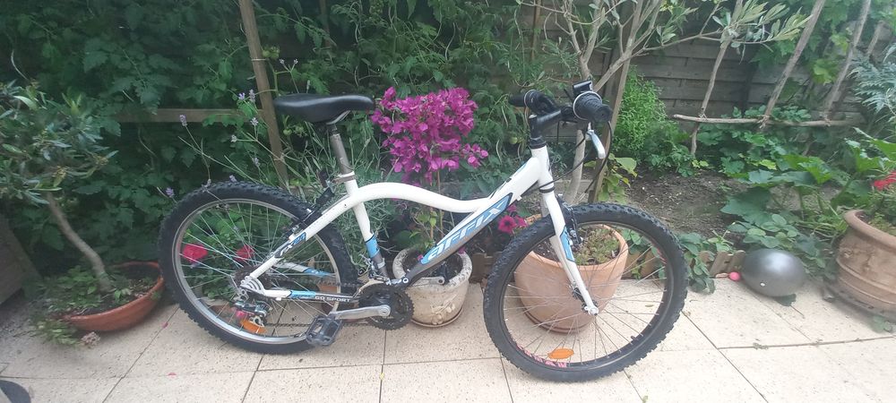 V�lo 24 pouces 50 Sainte-Genevi�ve-des-Bois (91)