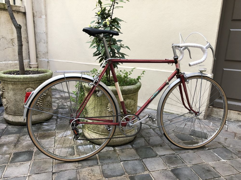 V�lo Prester demi-course vers 1970 325 Paris 9 (75)