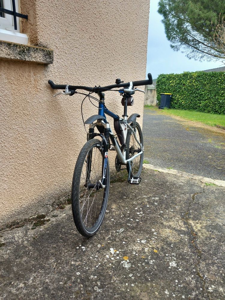 v�lo VTT Rockrider 5.3 100 Sainte-Foy-d'Aigrefeuille (31)