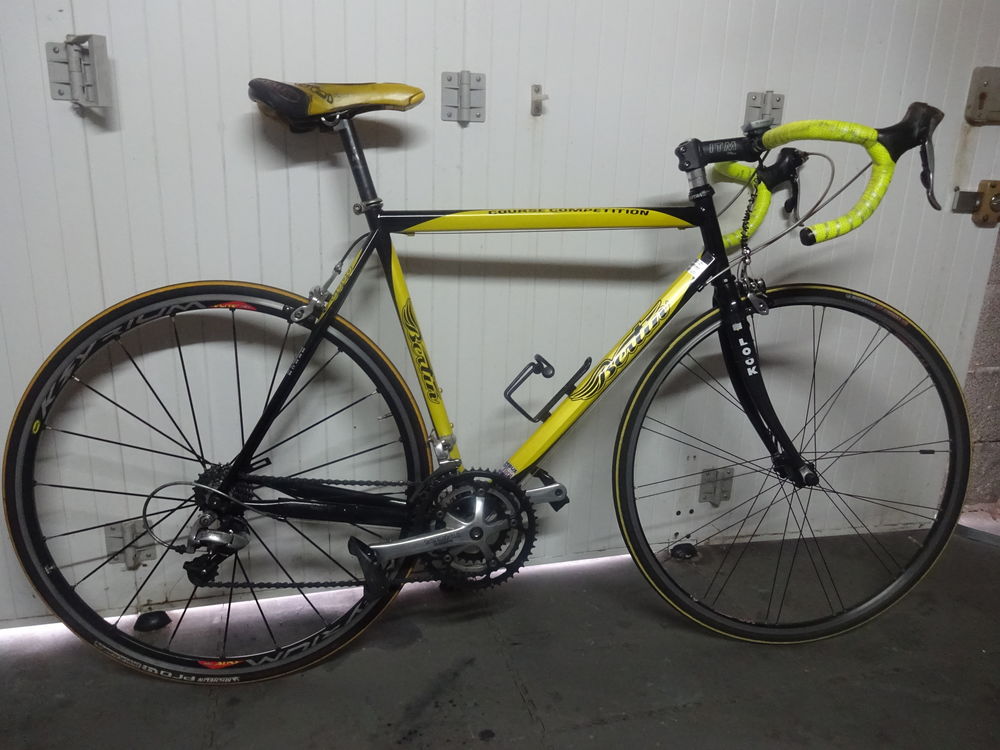 velo de route   bertin       tres bien entrtenu 0 Cellieu (42)