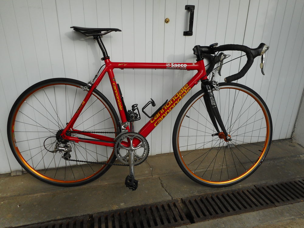v�lo de route Cannondale complet . 850 Marmagne (18)