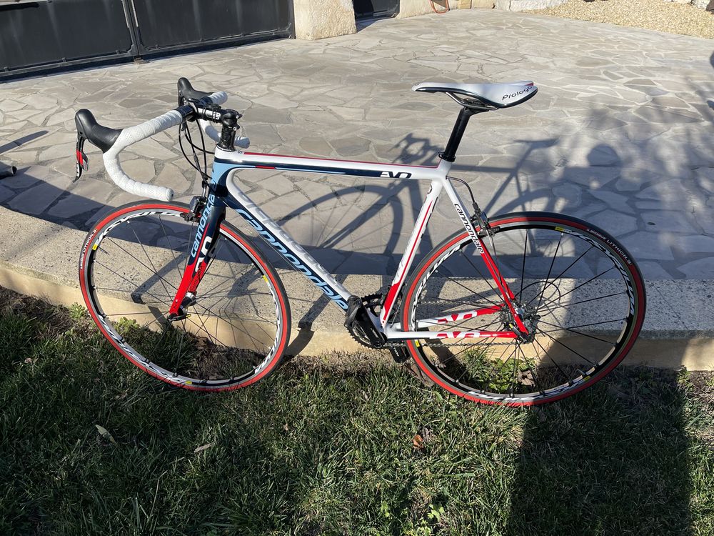 VELO ROUTE CANNONDALE EVO TOUT CARBONE 0 Marseille 4 (13)