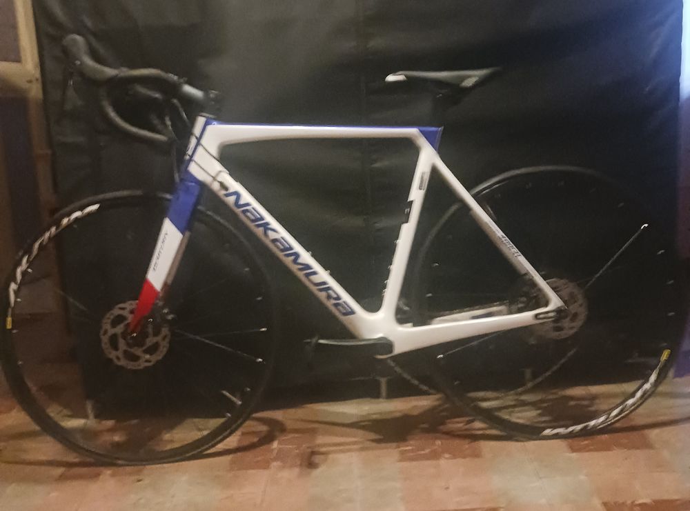 V�lo de route  cause d�c�s 1200 Orange (84)