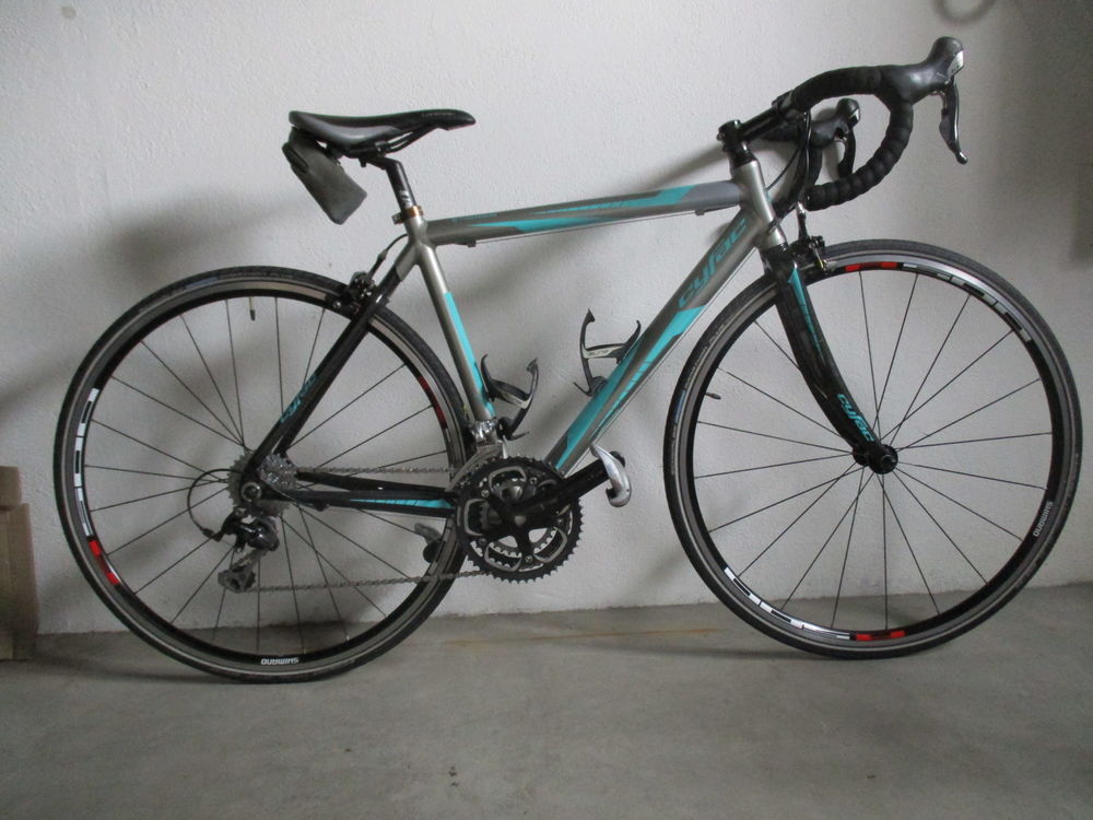 v�lo de route CYFAC 
M5CFXS0172 (code bicode) 500 Saint-Xandre (17)