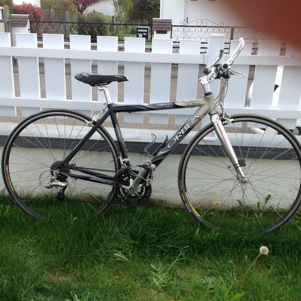 Velo route. Femme 250 Montlu�on (03)