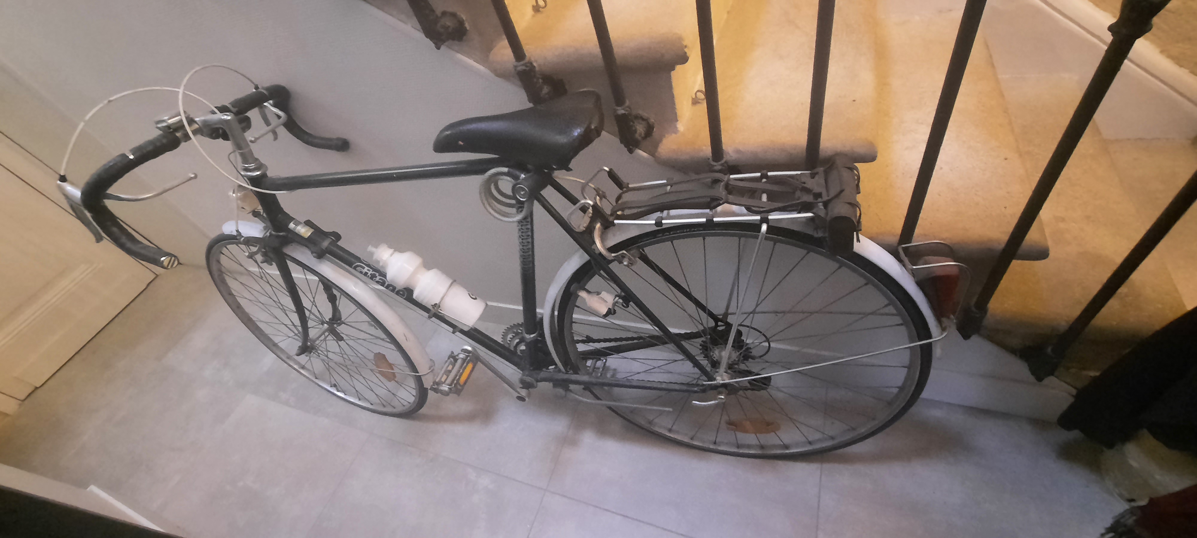 VELO ROUTE HOMME MARQUE GITANE 1992 130 Bordeaux (33)