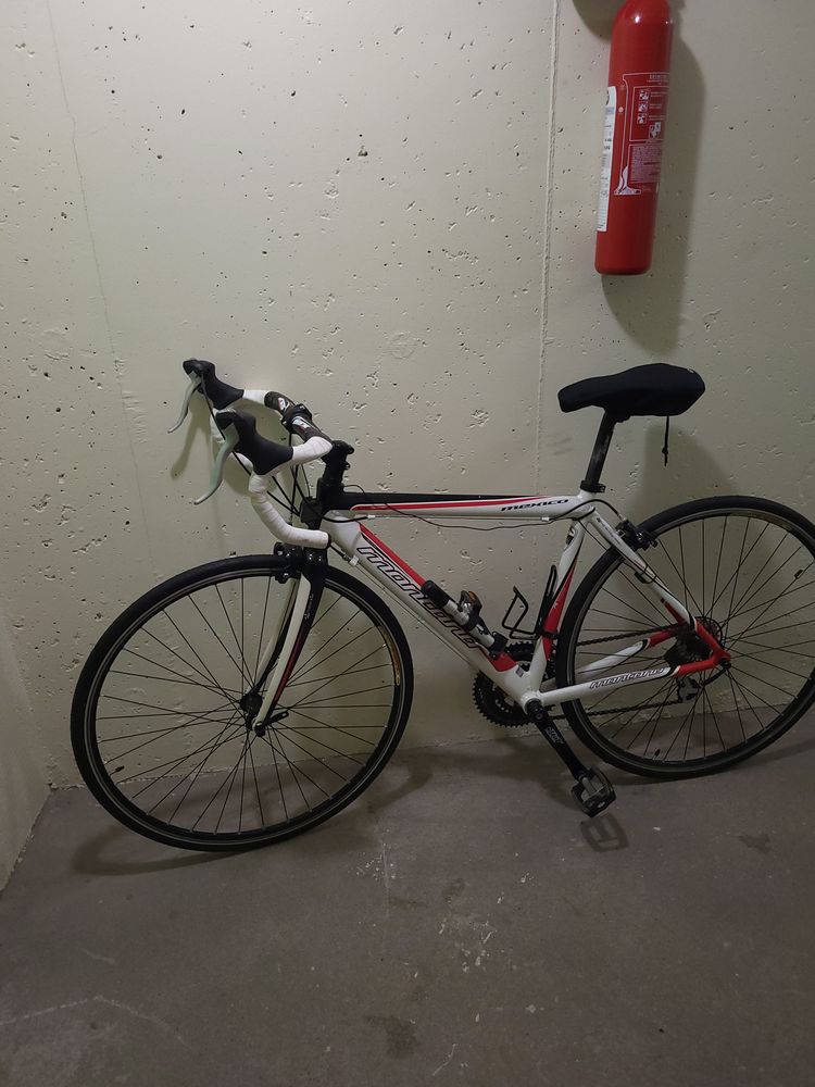 Velo de route italien montana taille S/M mixte 300 Jarville-la-Malgrange (54)