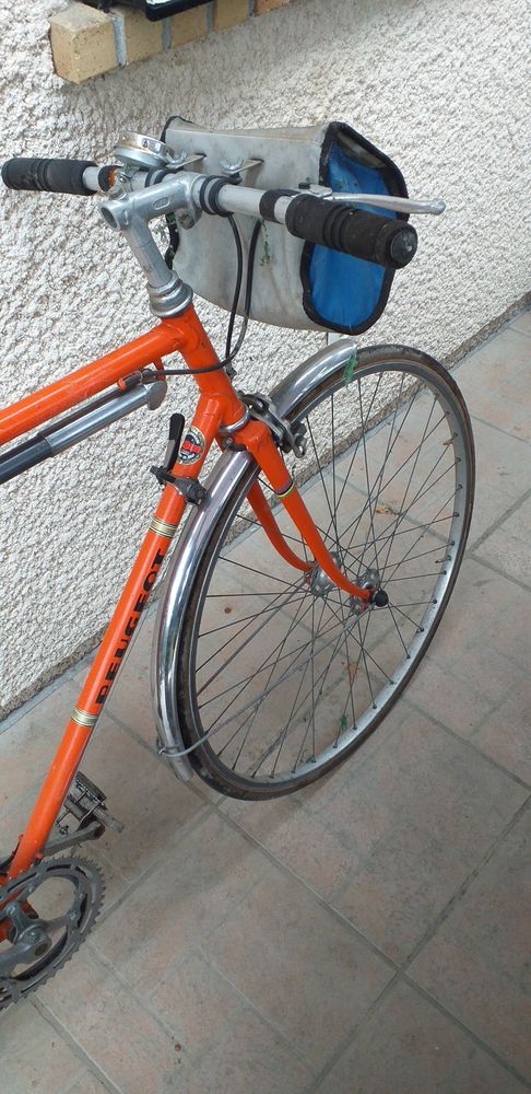 VELO DE ROUTE 40 Ferri�res-en-Bray (76)