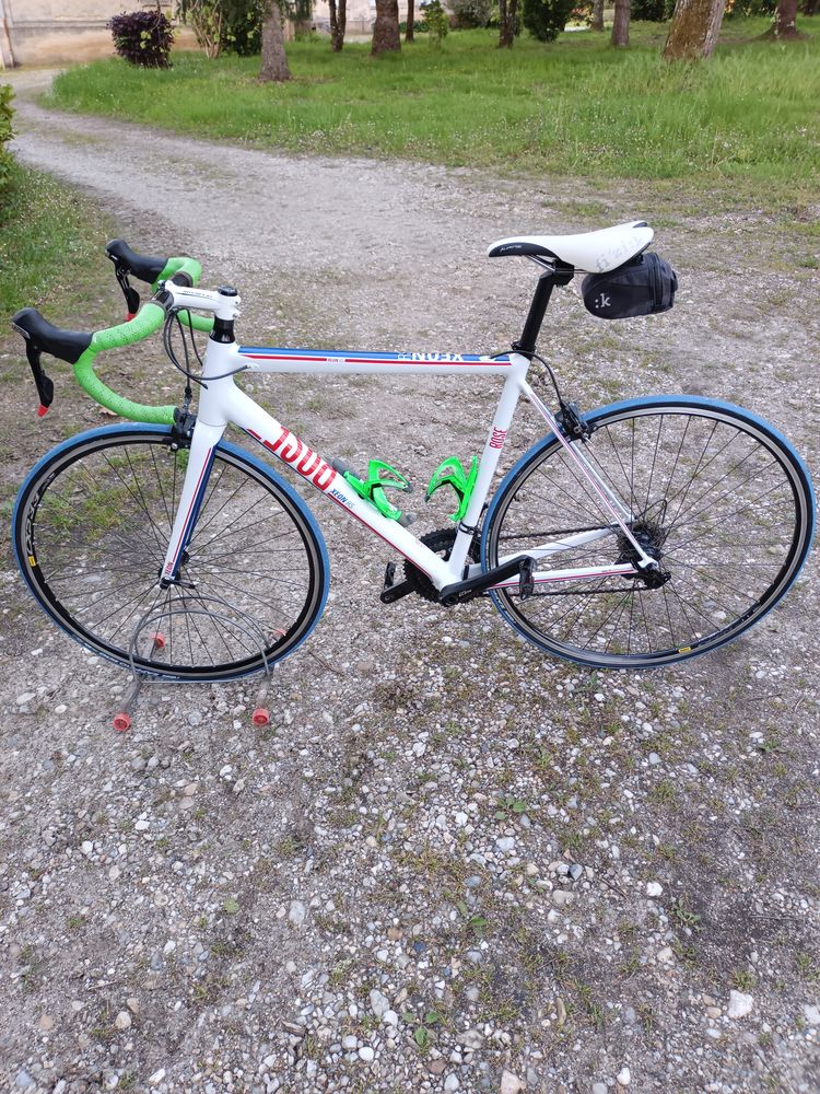 VELO DE ROUTE 1600 La Br�de (33)