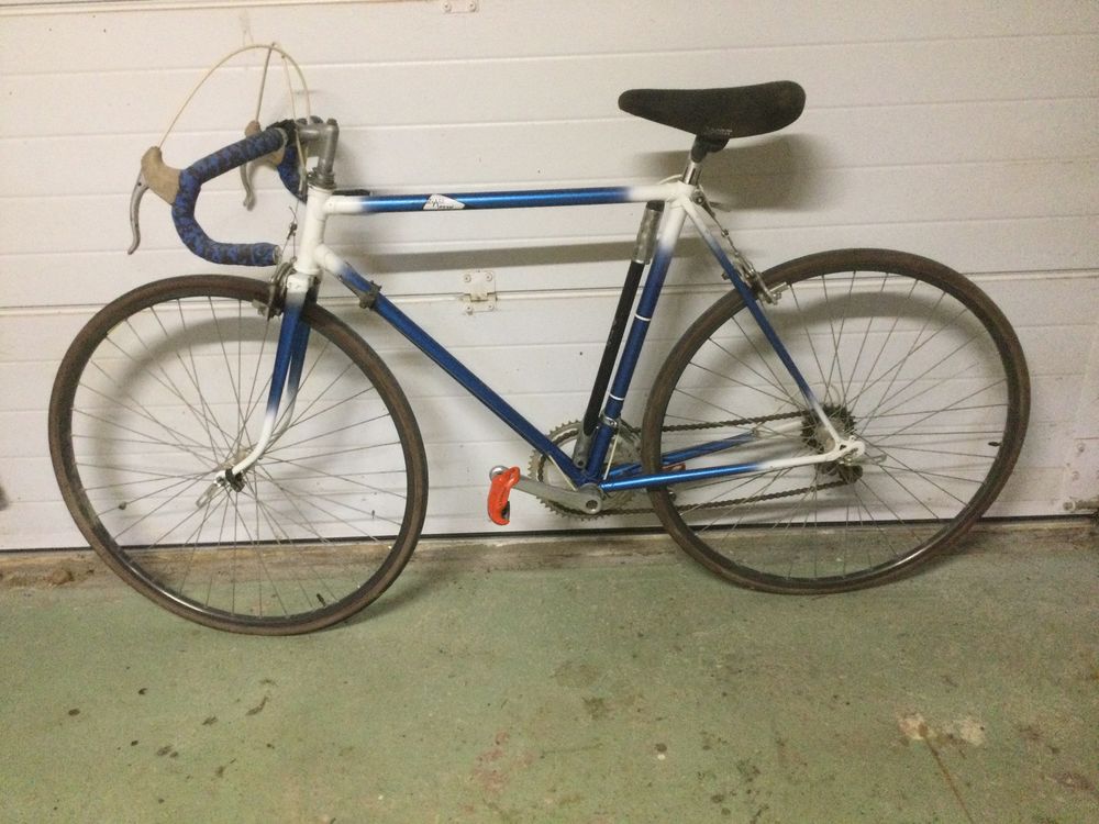 velo route 20 Saint-Quentin (02)