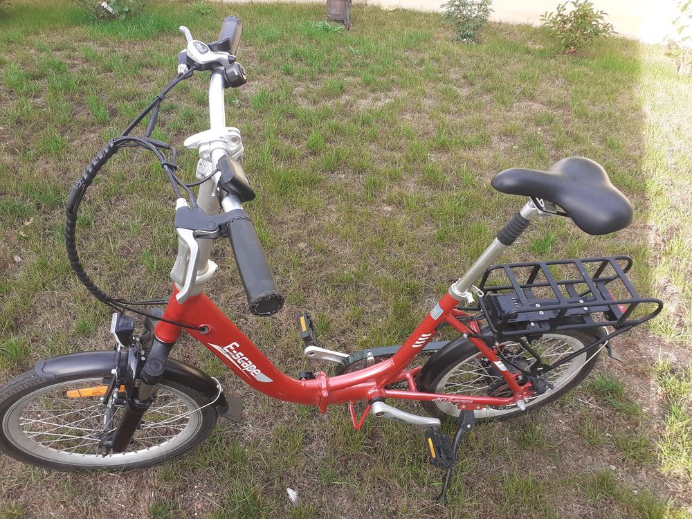 VELO E-SCAPE 20 P 340 Issou (78)