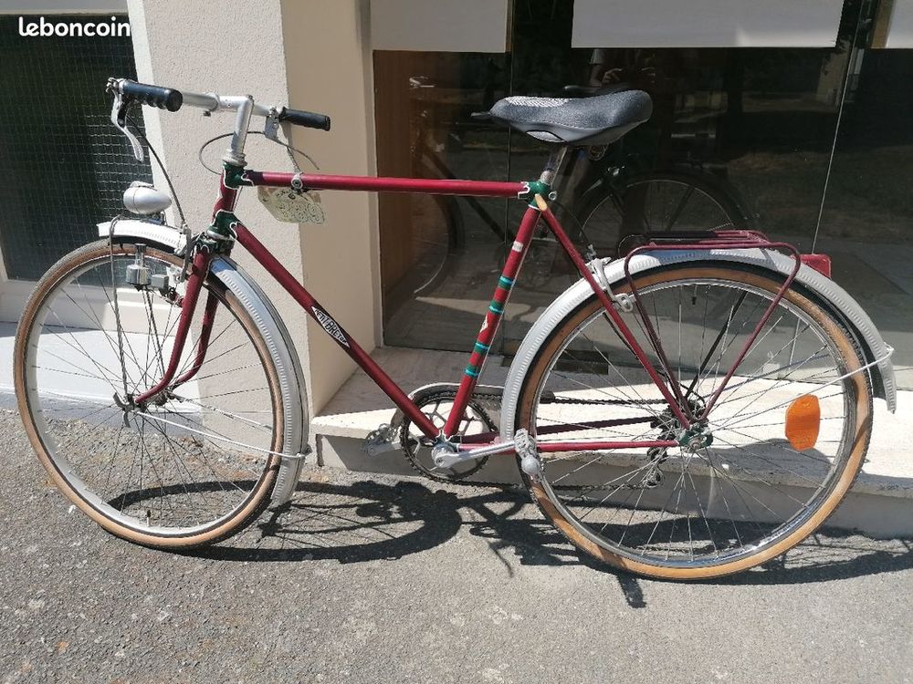 V�lo ville de collection (restaur�) 100 Rennes (35)