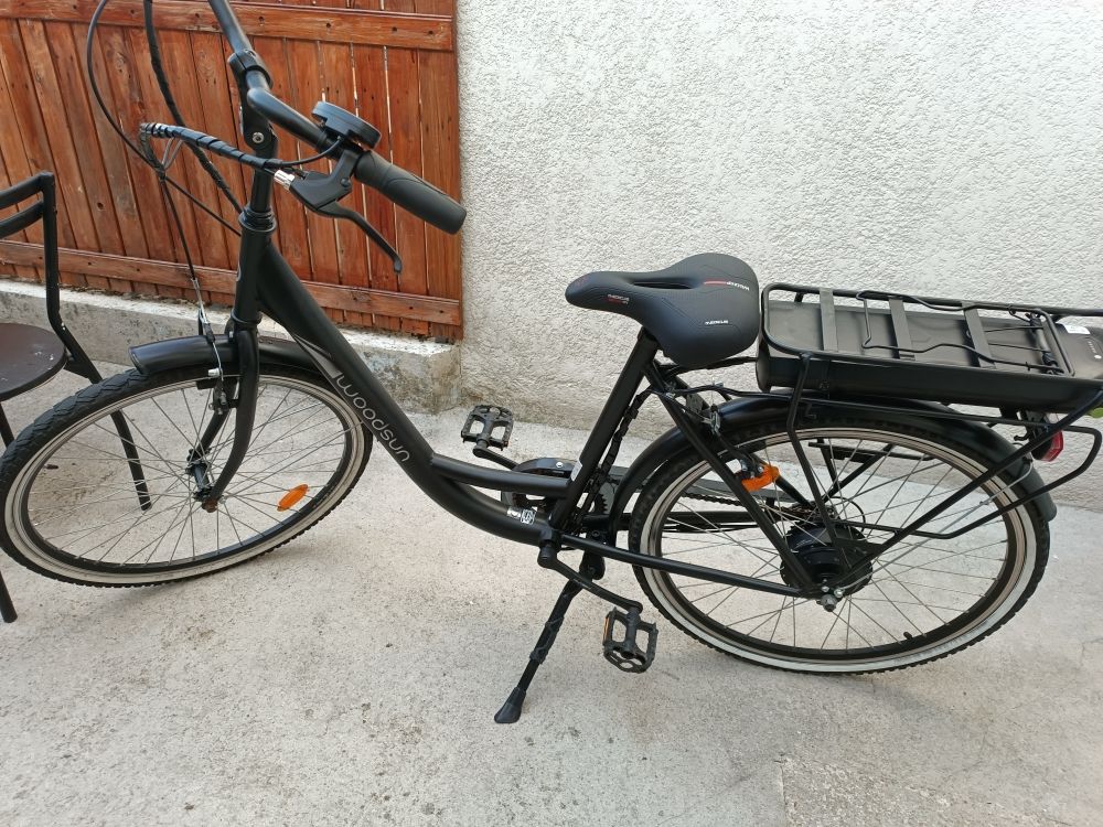 vélo de ville électrique 600 Nangis (77)
