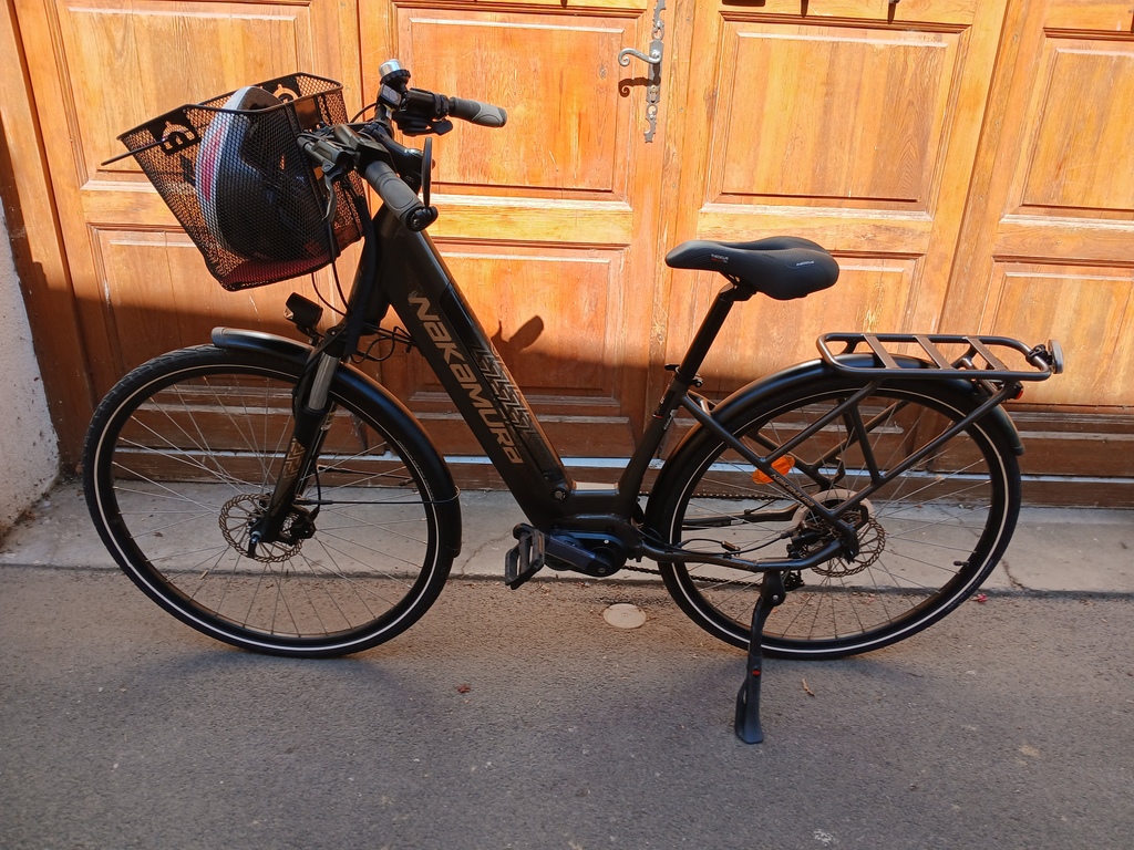 V�lo de ville Nakamura noir avec panier 1000 Bouletern�re (66)