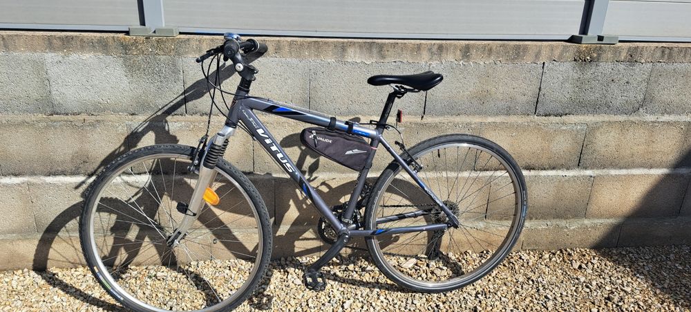  v�lo vtc Vitus 150 Saint-Didier-d'Aussiat (01)