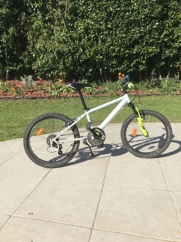 V�los VTT  DECATHLON, enfant 6/9 ans 110 Villers-sous-Saint-Leu (60)