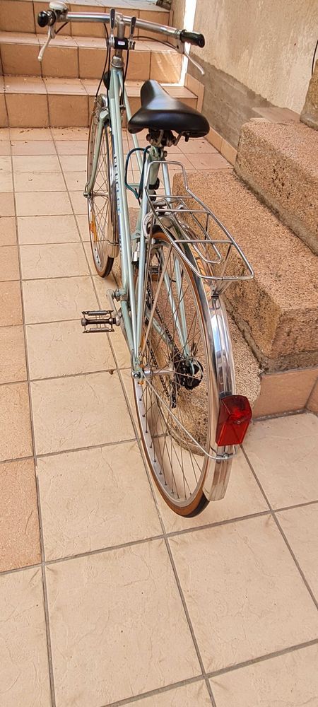 2 v�los femme Peugeot 80 Le Creusot (71)