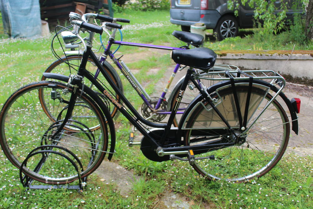 2 v�los + support ! 120 Vernon (27)