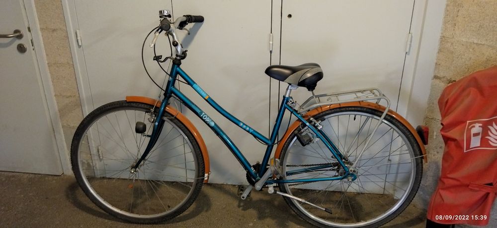 1 VTT et 2 v�los de ville 1 Canet Plage (66)