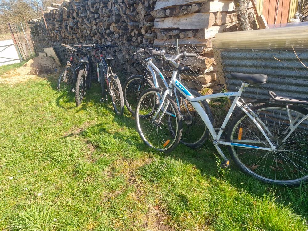 Lot v�los 200 Les Monthairons (55)