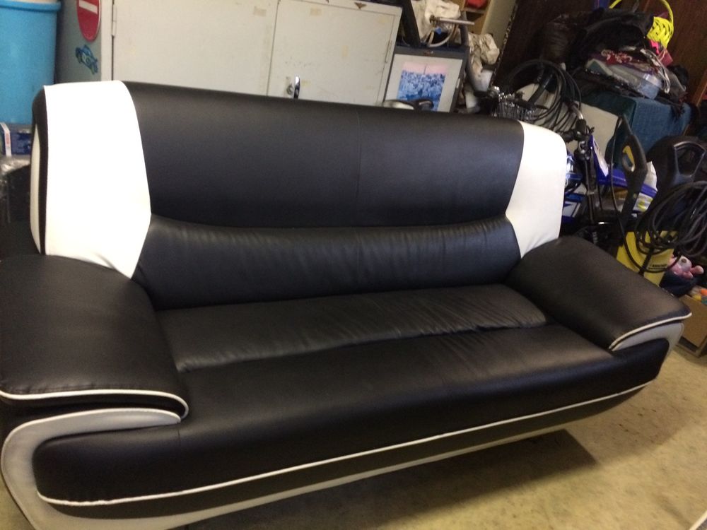 vend canap� noir & blanc 180 Marly-la-Ville (95)