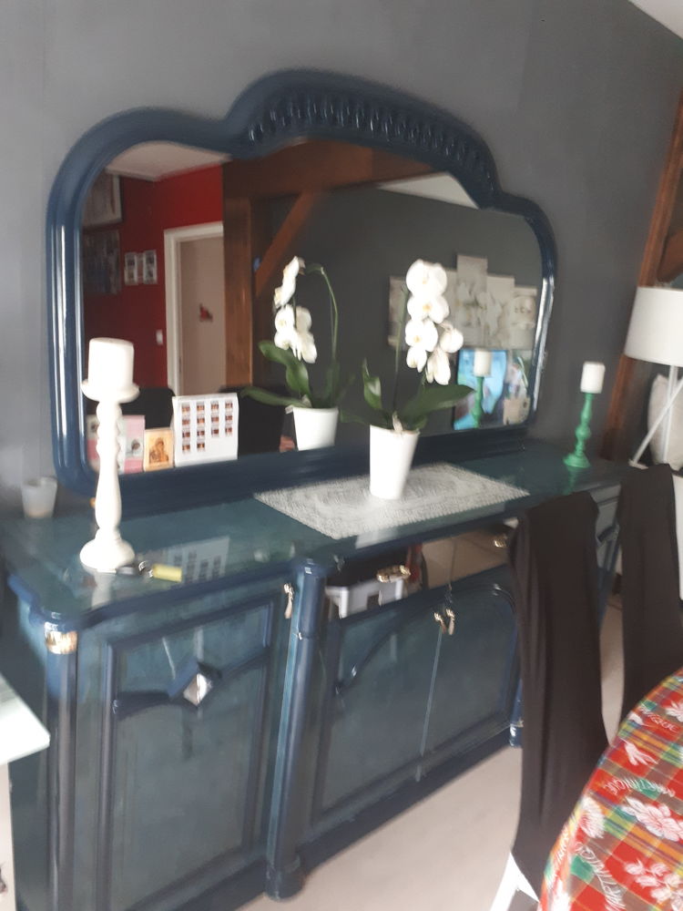 Vend des meubles 250 Saint-Jean-de-la-Ruelle (45)