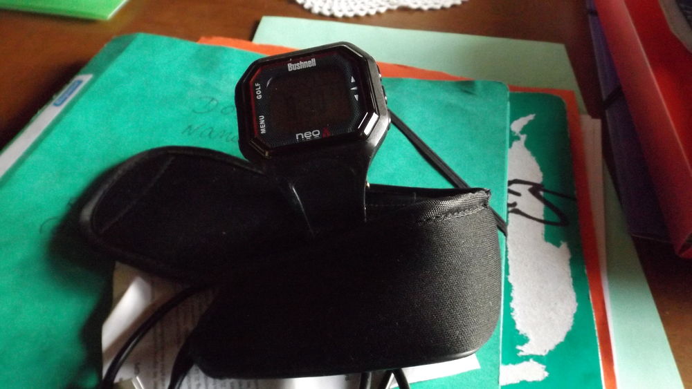 vend montre de golf marque Bushnel 0 Macau (33)