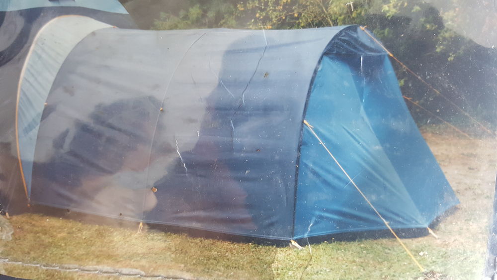 VEND TENTE DE CAMPING BON ETAT 50 EUROS 50 Saint-Pierre-Montlimart (49)