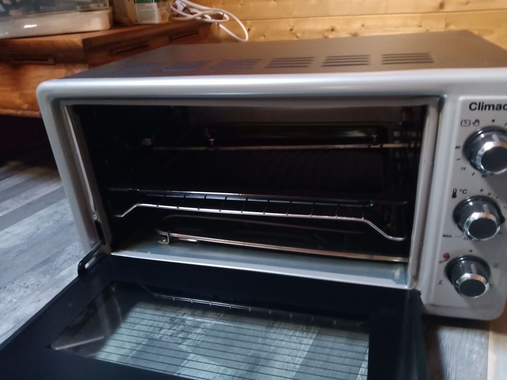 Vend 50 R�alville (82)