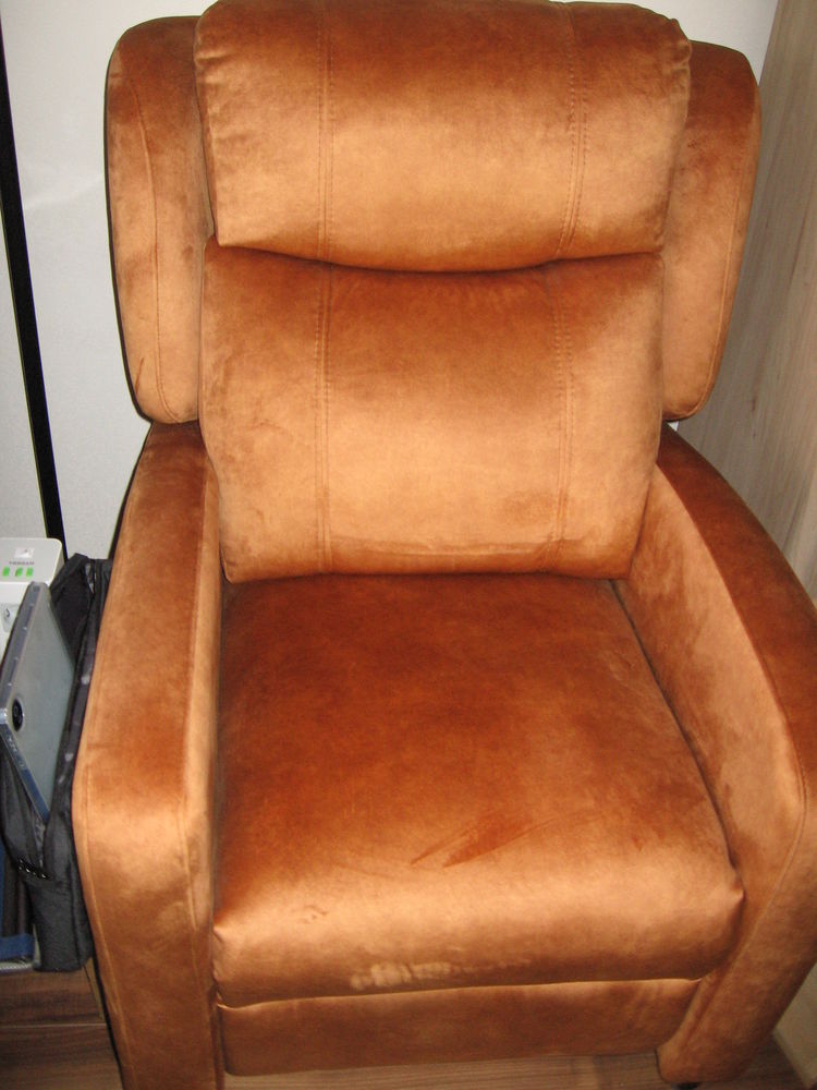 Vendeux fauteuils relax et releveur 0 Lons (64)