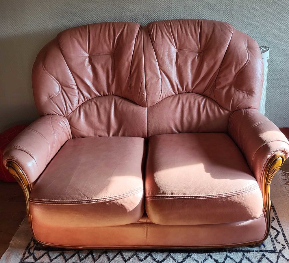 vendre lot fauteuil + canap� en cuir couleur brique 150 euros 150 Saint-Ch�ron (91)