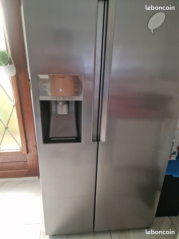 Vendre frigo samsung am�ricain - partie cong�lateur en panne 200 Brunoy (91)