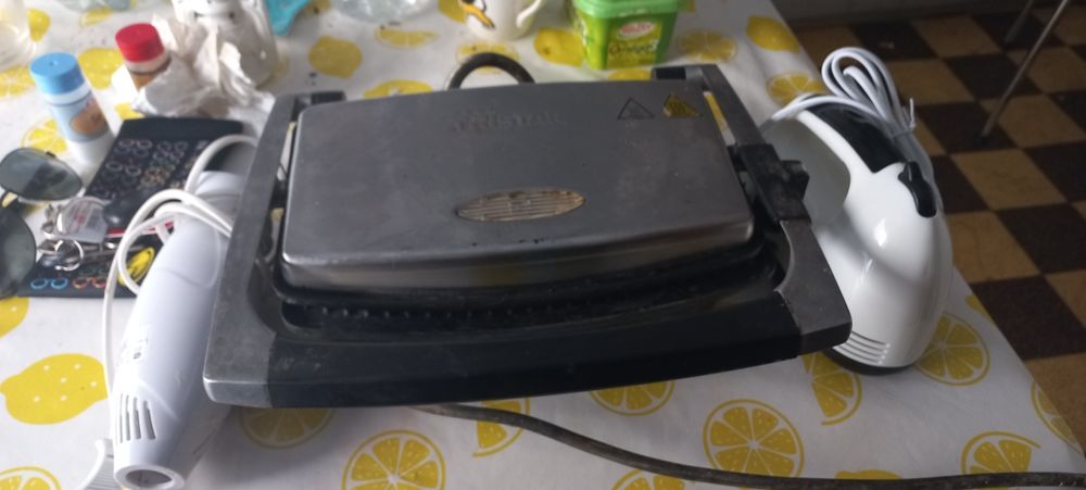 a  vendre grill electrique 20 B�ziers (34)