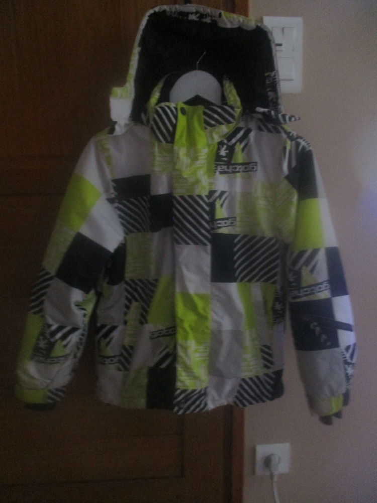 A vendre magnifique blouson Quiksilver 25 Larressore (64)