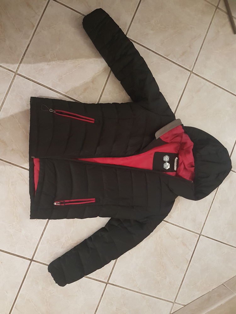 vends blouson et pantalon de ski 30 Blanzy (71)