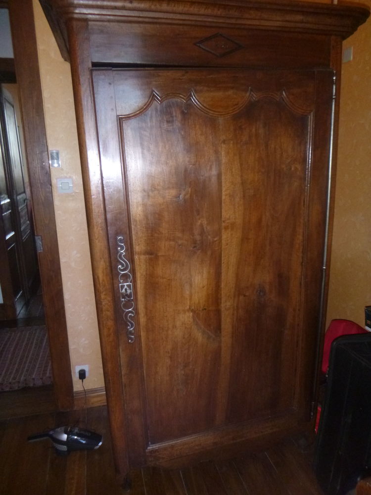 VENDS bonneti�re 1836 500 Nancy (54)