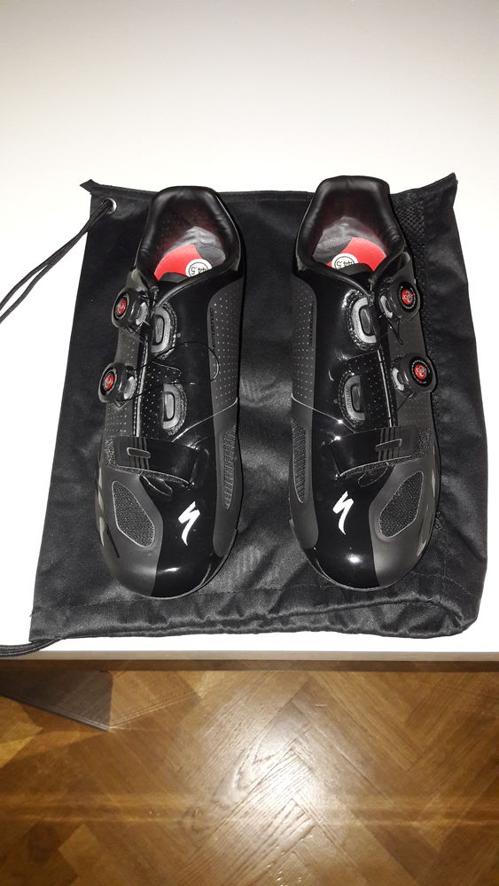VENDS CHAUSSURES DE VELO DE COURSE 170 Le Plessis-Tr�vise (94)