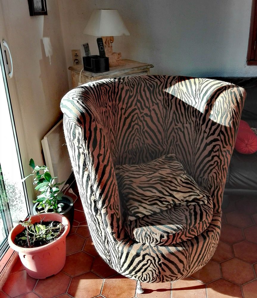 vends deux fauteuils 
250 B�darieux (34)