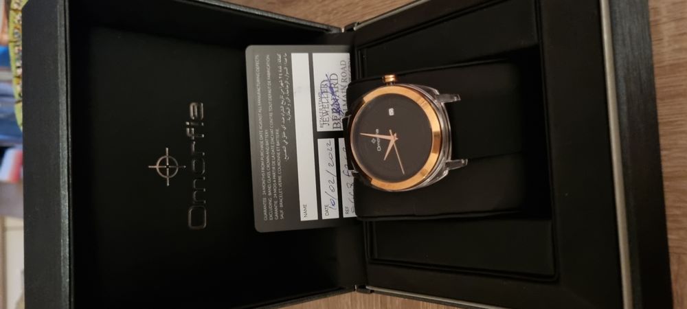 vends jolie montre mixte  Omorfia 45 Cers (34)