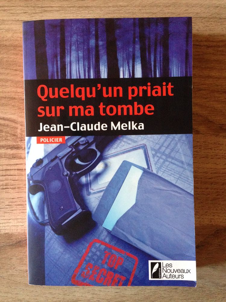 Vends  Livre  policier   Quelqu ' un priait sur ma tombe    3 Canet-en-Roussillon (66)
