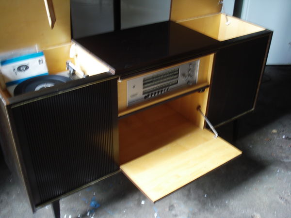 vends meuble hifi 200 Saint-Gen�s-du-Retz (63)
