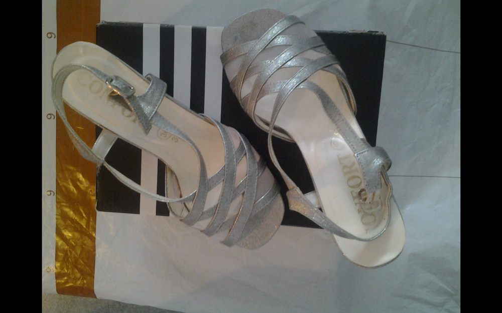 Vends, Nu pieds f�minin T 34 12 Mitry-Mory (77)