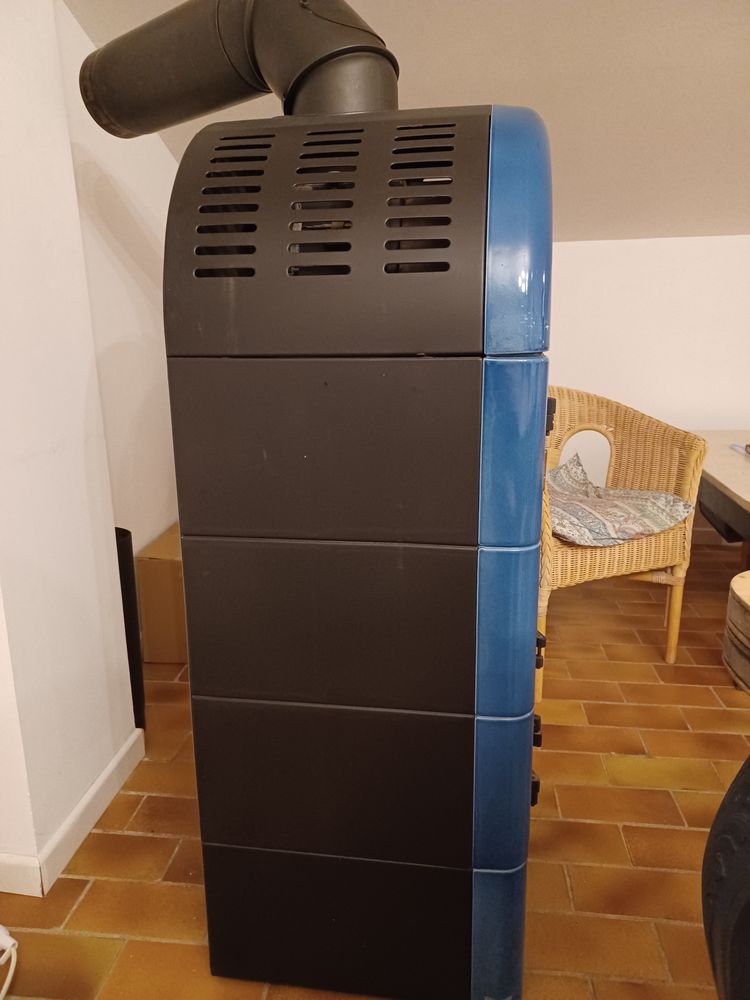 Vends POELE  a BOIS ORANIER 7 KW 500 Lurs (04)