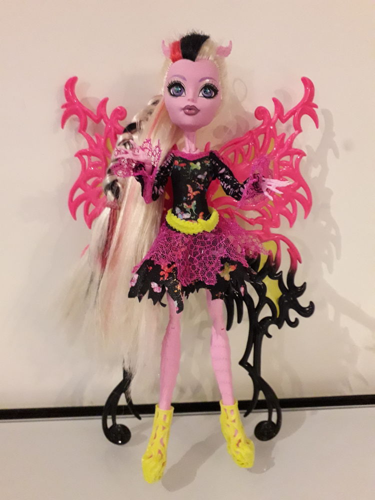Vends poup�e Monster High Bonitaf�mur 15 Grosbreuil (85)