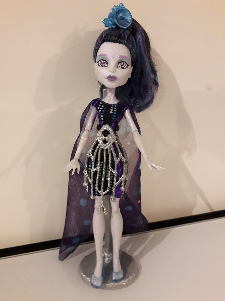 Vends poup�e Monster High Elle Eede 10 Grosbreuil (85)