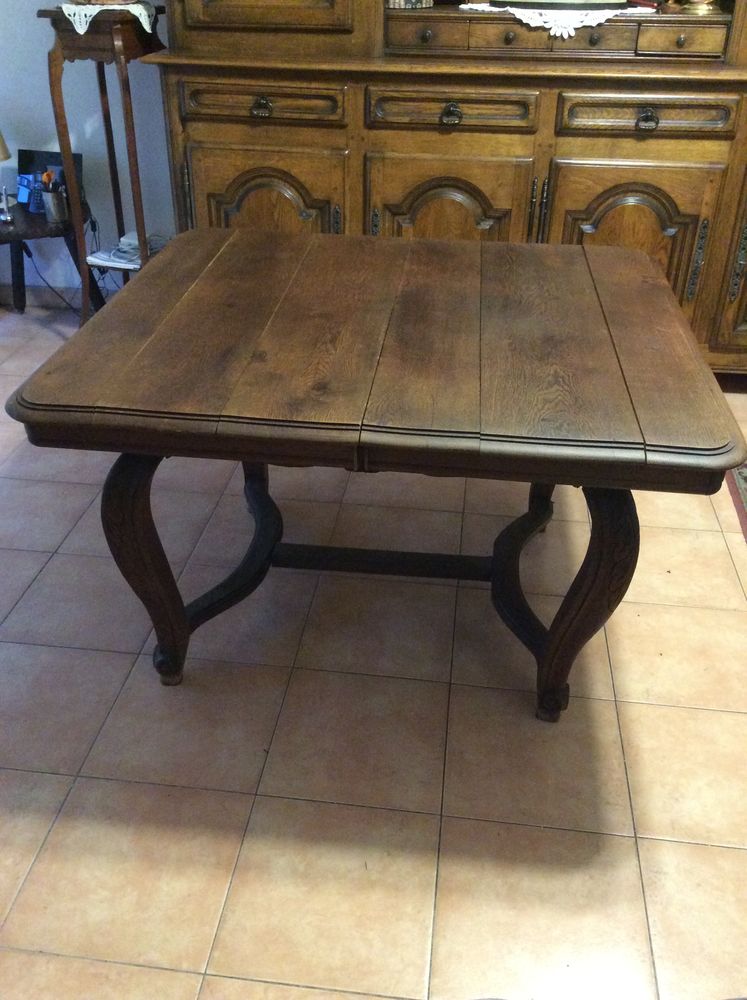 Vends Table de Salle � Manger Henri IV 80 Menton (06)