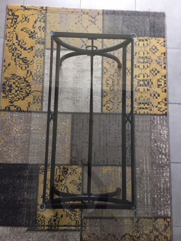 vends table de salon 35 Saint-Yzan-de-Soudiac (33)