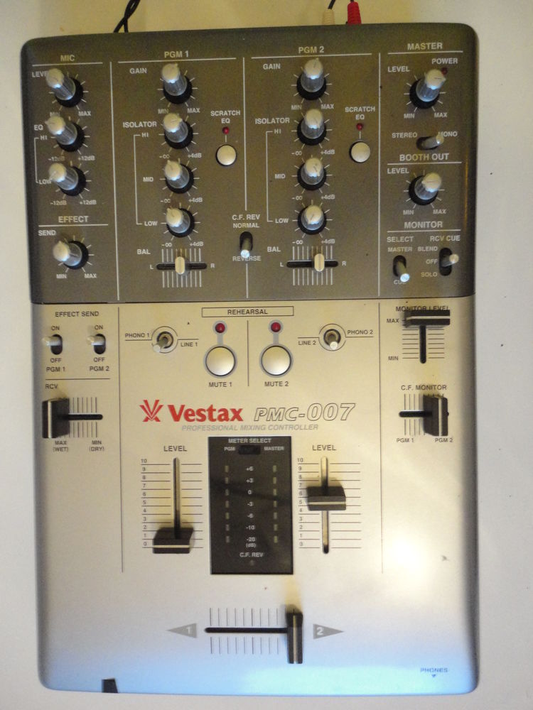 Vends VESTAX PMC 007 / r�vis�e / tr�s bon �tat 200 Toulouse (31)