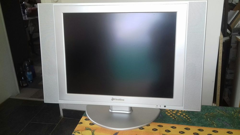 Vends TV 51 cm 40 Lavau (10)
